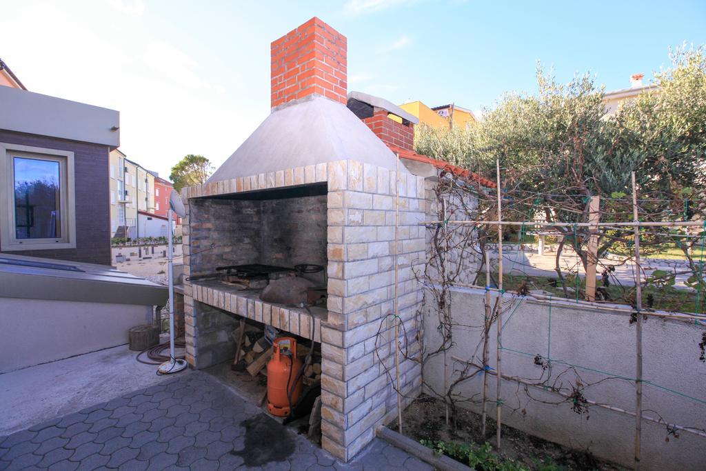 Apartments Miroslav Povljana Zewnętrze zdjęcie