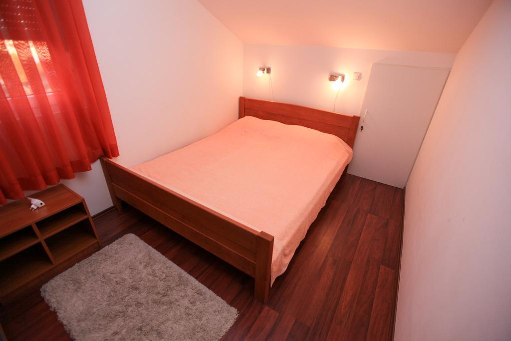 Apartments Miroslav Povljana Zewnętrze zdjęcie